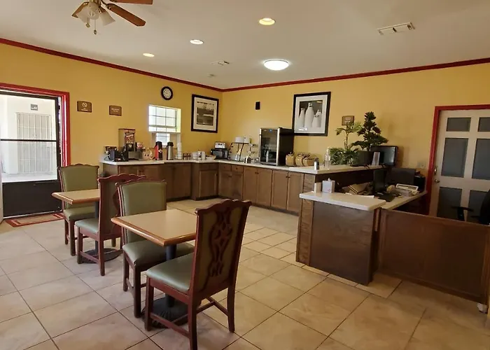 La Bonita Inn&Suites - McCamey