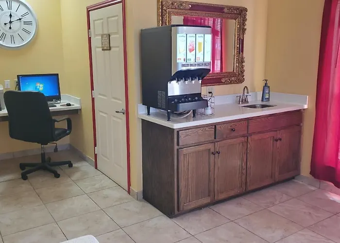 La Bonita Inn&Suites - McCamey